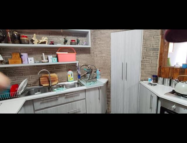 4 BEDROOM HOUSE FOR SALE IN HEATHERVIEW